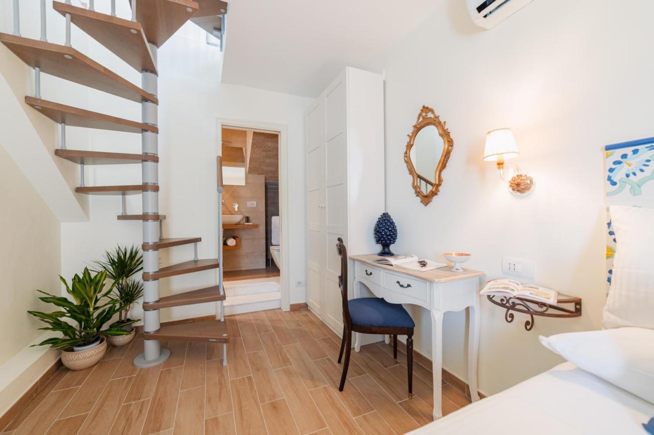 Ottaviano Suite - Elegante Attico Vista Mare Taormine Extérieur photo