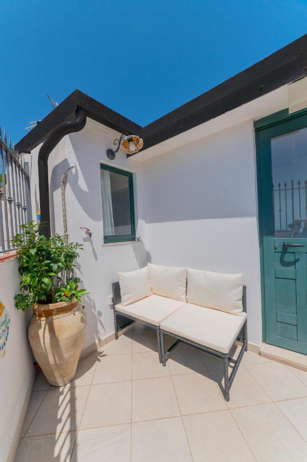 Ottaviano Suite - Elegante Attico Vista Mare Taormine Extérieur photo